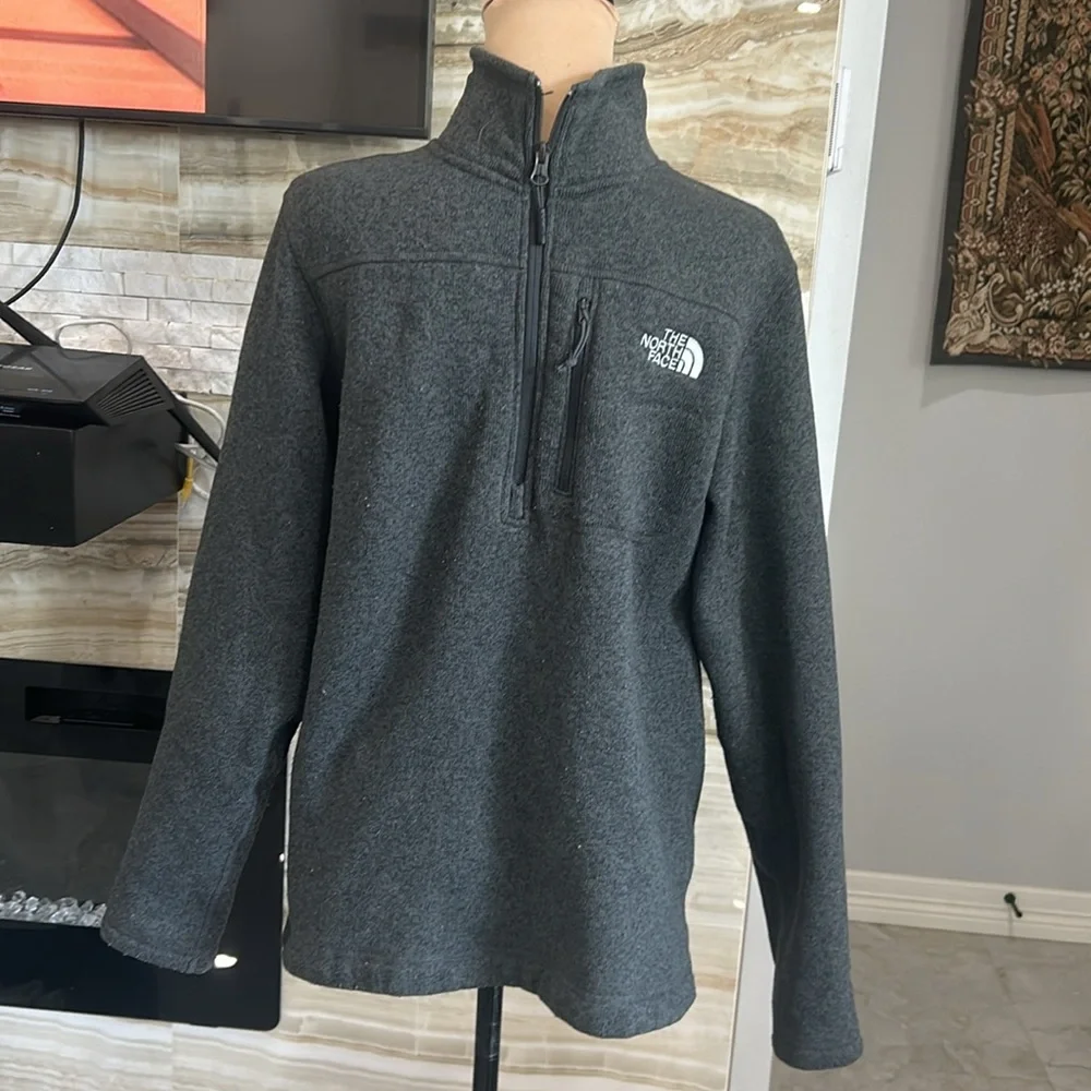 The North Face Gordon Lyons Gray Half Zip Nylon Jacket. Size‎ M (978)